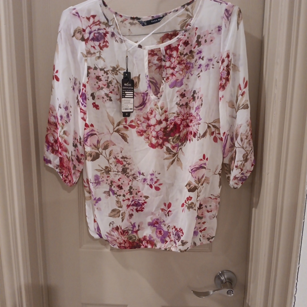 Zara basic fancy qube blouse